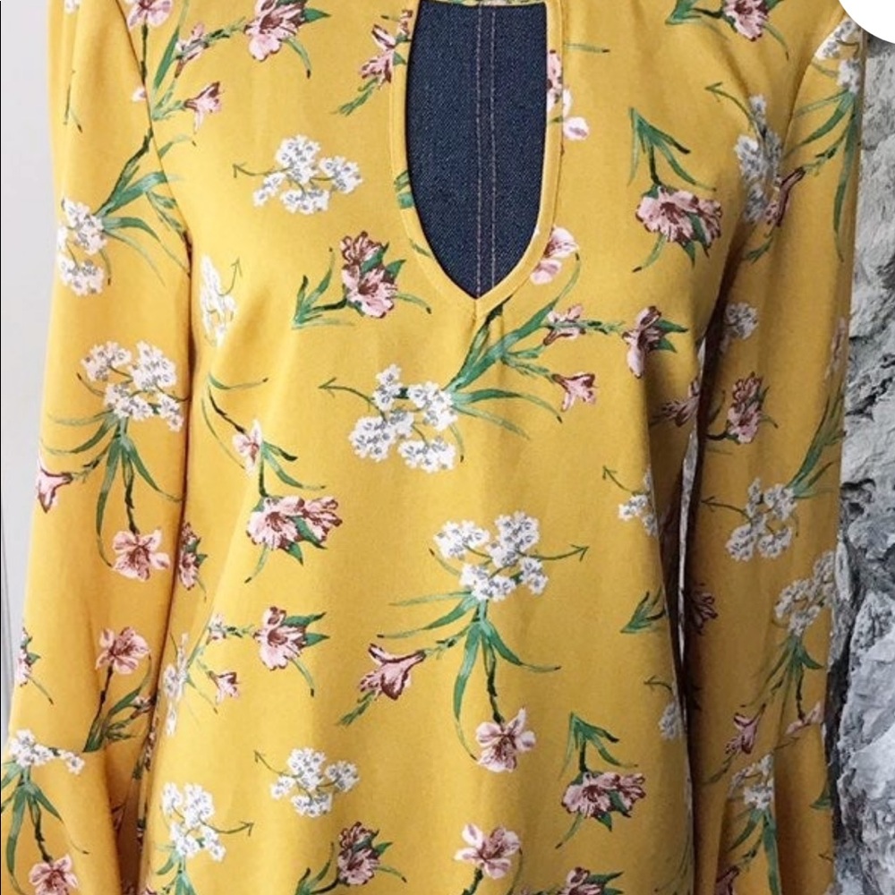 Xhilaration mustard yellow bell sleeve short dress flora flows dress